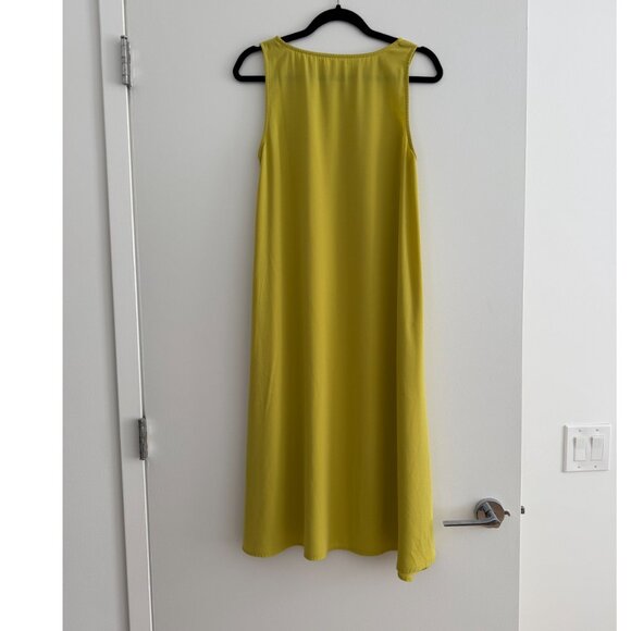 Oak + Fort Scoop Neck Citron Midi Dress - Picture 2 of 4